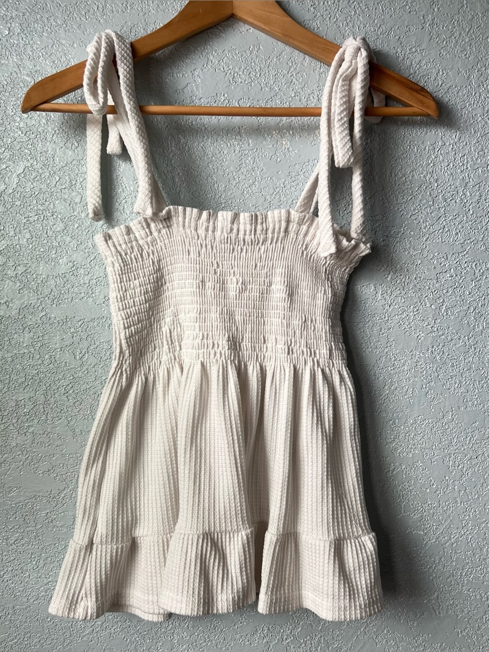Paper Crane Women’s Small Ivory Smocked Tie Strap Ruffle Mini Dress